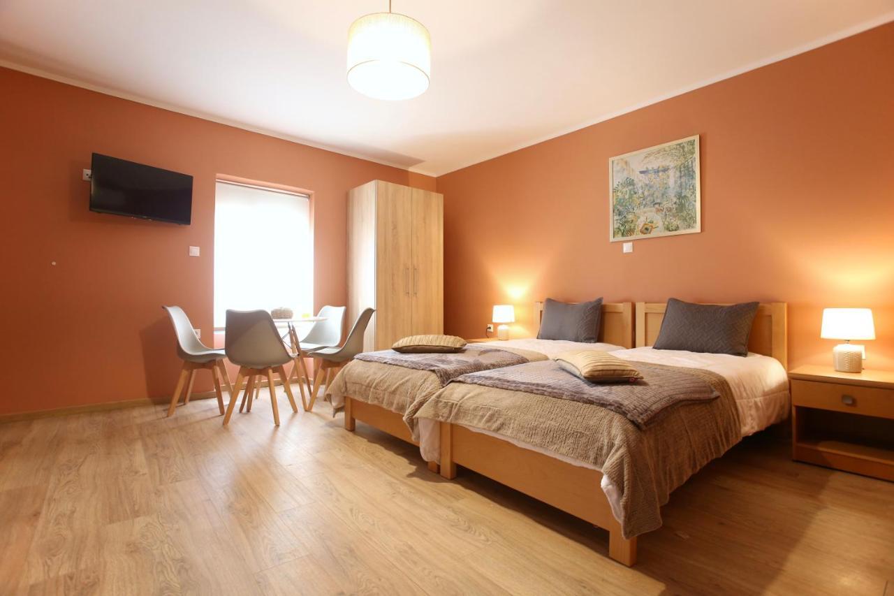 Gk Mediterranean Village - Airport Free Shuttle By Gk Properties Markópoulon エクステリア 写真