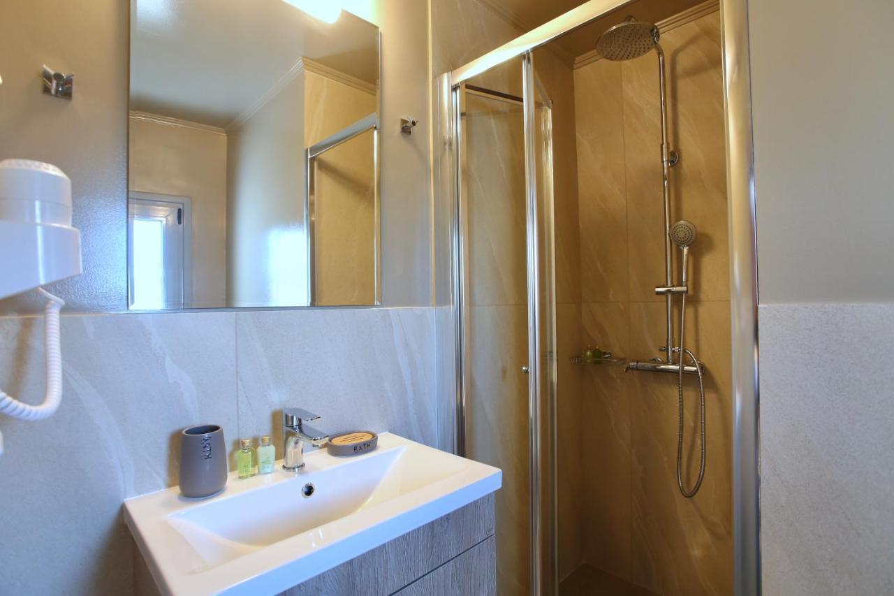 Gk Mediterranean Village - Airport Free Shuttle By Gk Properties Markópoulon エクステリア 写真